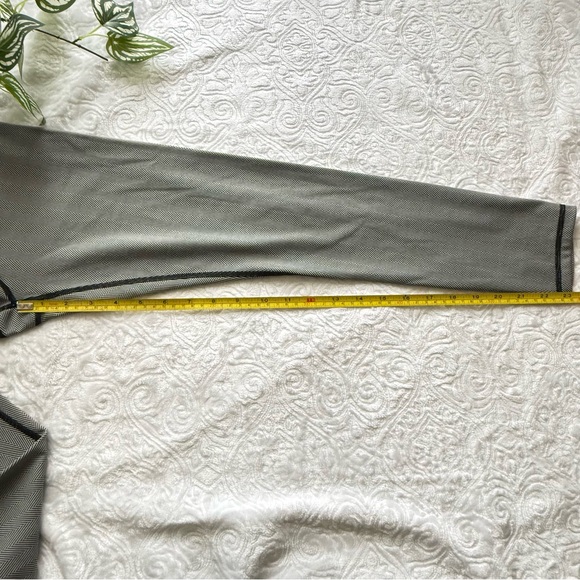 Zyia Active Gray Herringbone Leggings Size 4 High Rise Stretch Athleisure - Picture 5 of 8